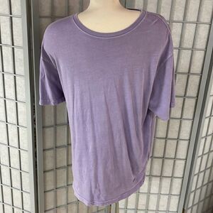 Praise T-Shirt in Purple, Size Large